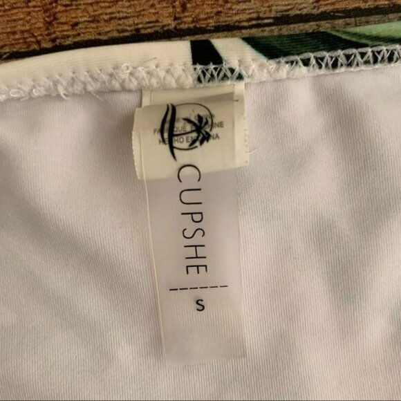 Cupshe two piece cheeky bikini bottom with banana tropical palm leaf in green an - Picture 6 of 9